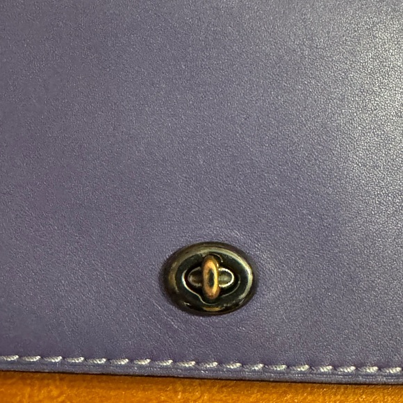 Coach 1941 Dinky with kisslock pocket in purple / iris - Picture 6 of 13